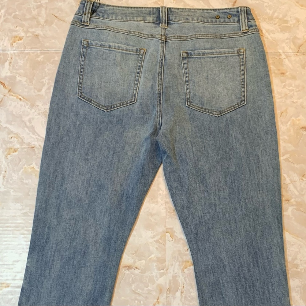 Jeans Cabi - Picture 2 of 4